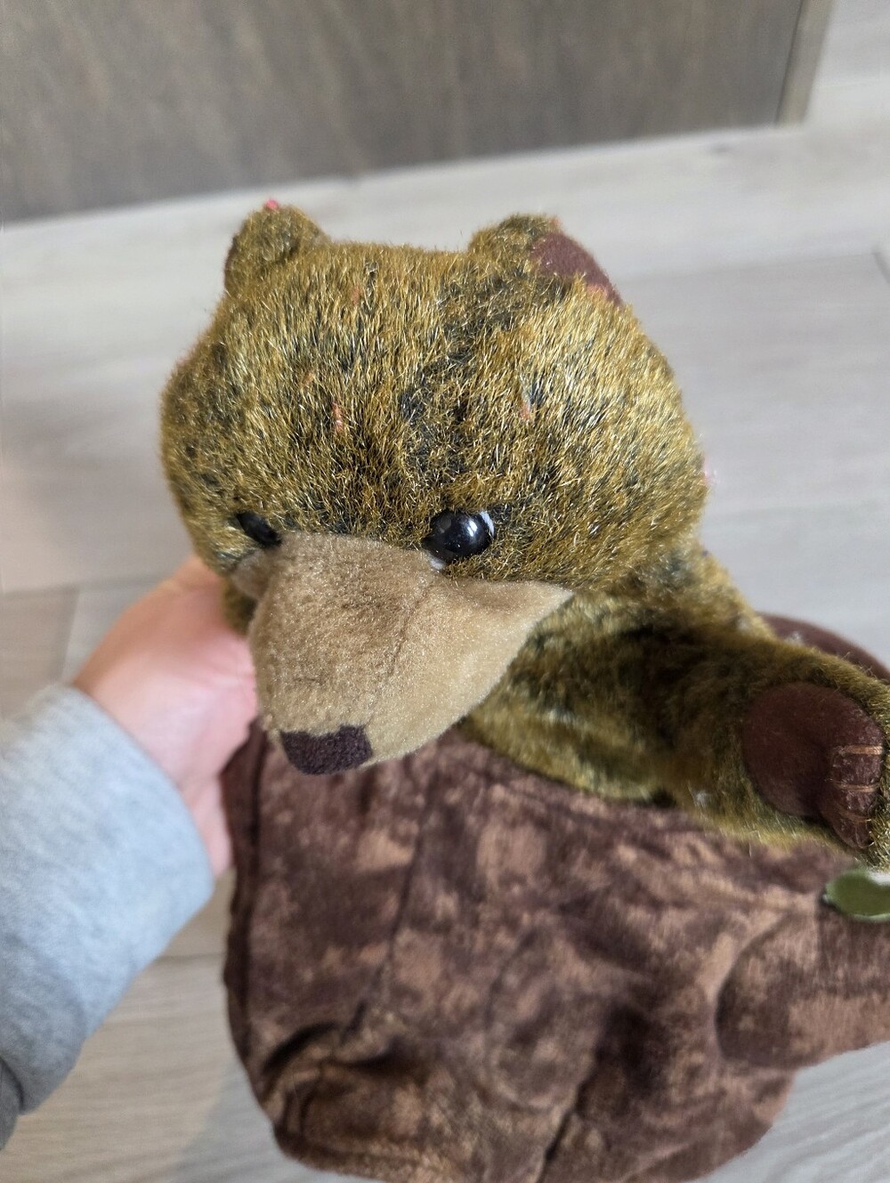 Folkmanis Bear In A Tree Stump Plush Hand Puppet - Picture 3 of 6